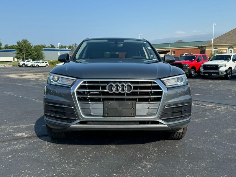 Audi Q5 Vehicle Image 11