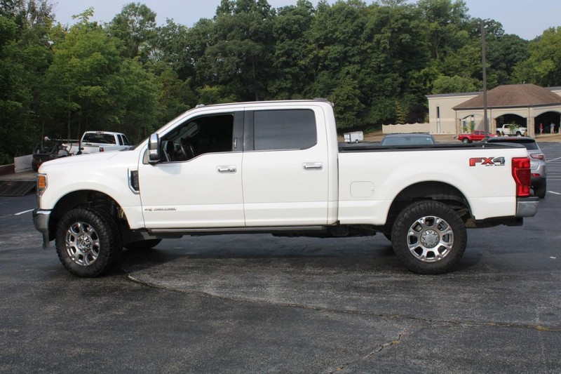 Ford Super Duty F-250 SRW Vehicle Image 03