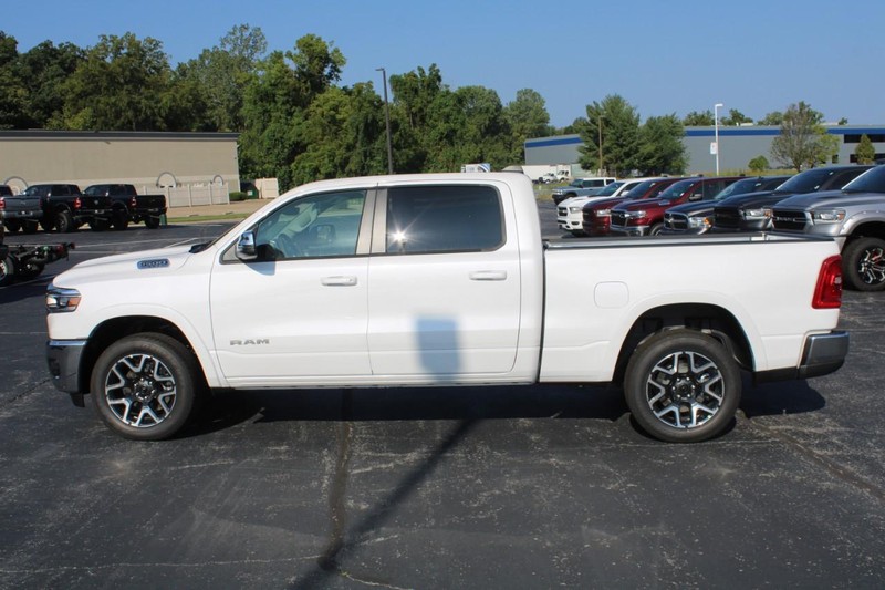 Ram 1500 Vehicle Image 03