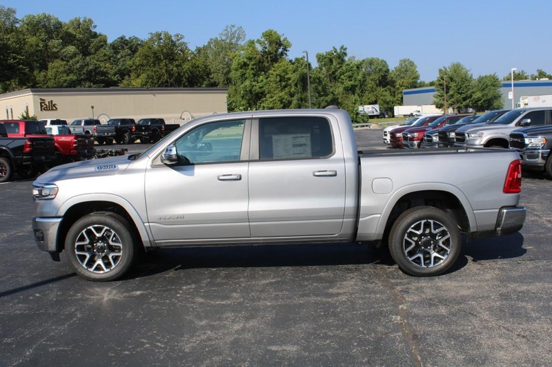 Ram 1500 Vehicle Image 03