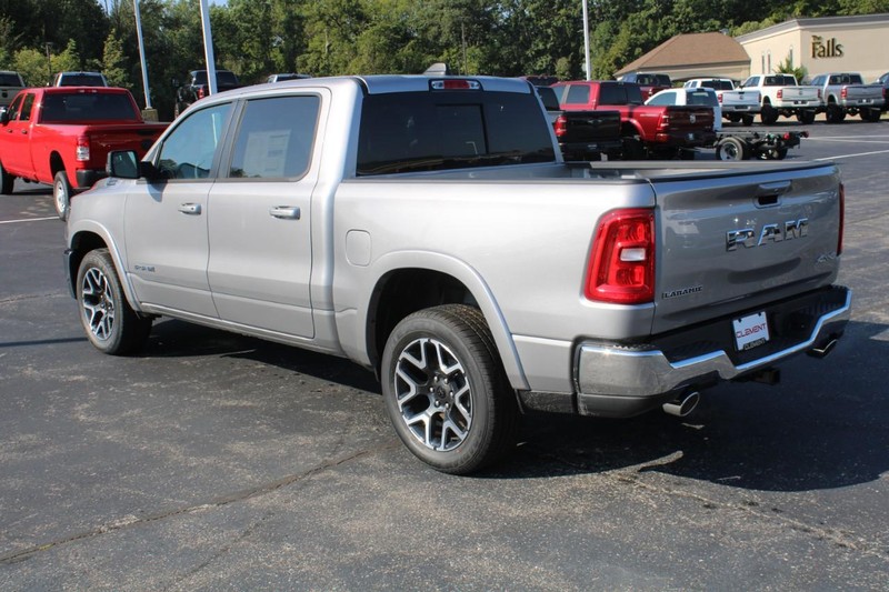 Ram 1500 Vehicle Image 04