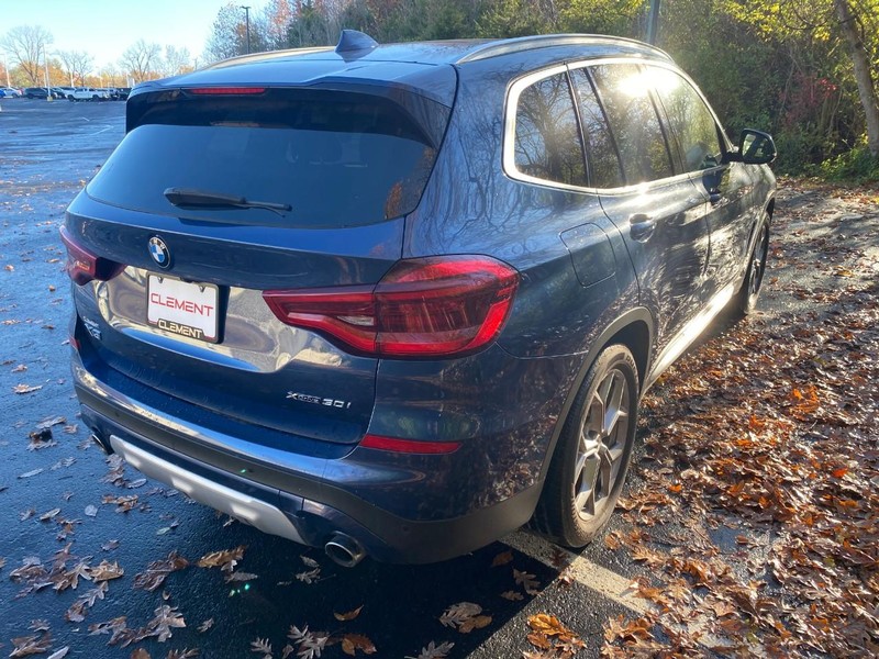 BMW X3 Vehicle Image 11