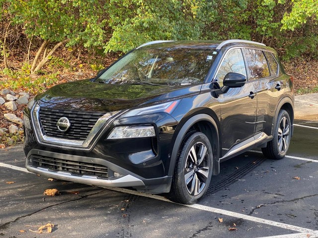 Nissan Rogue Platinum - Columbia IL