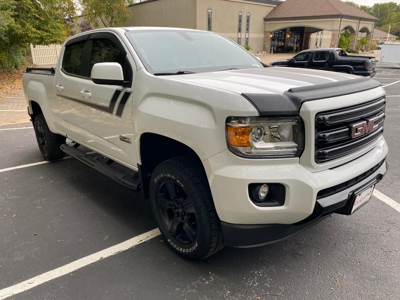 GMC Canyon Vehicle Image 13