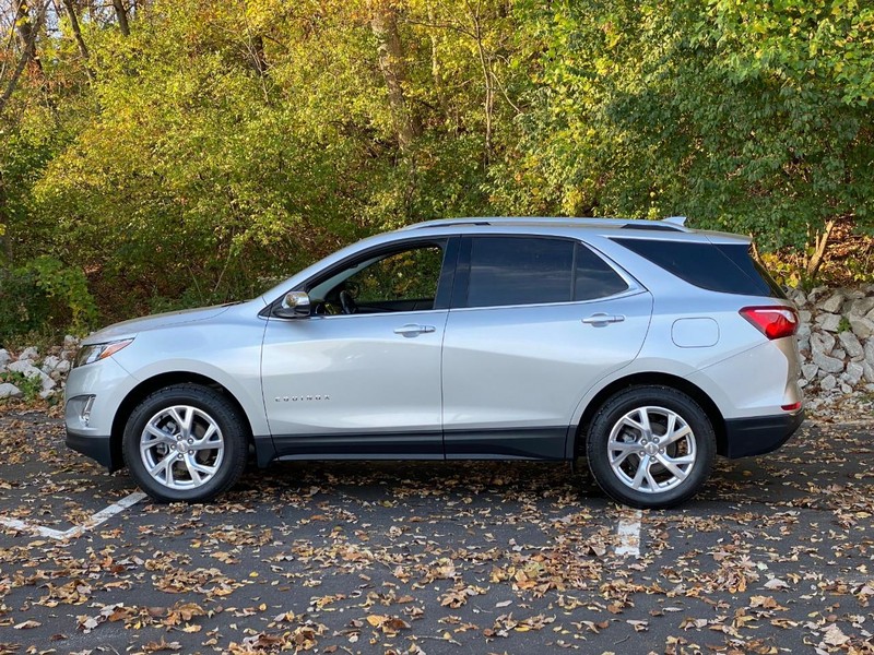 Chevrolet Equinox Vehicle Image 03