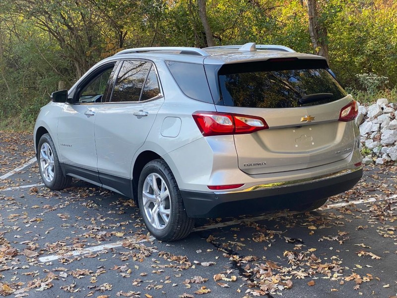 Chevrolet Equinox Vehicle Image 04