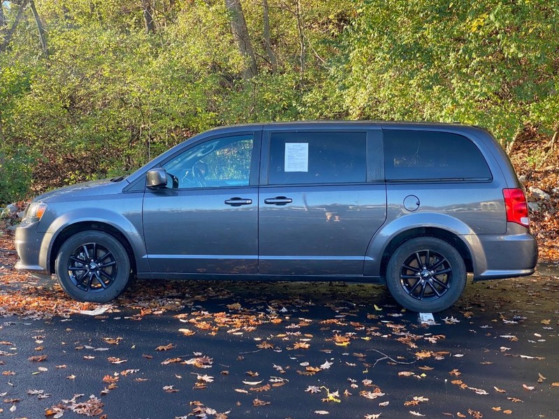 Dodge Grand Caravan Vehicle Image 03