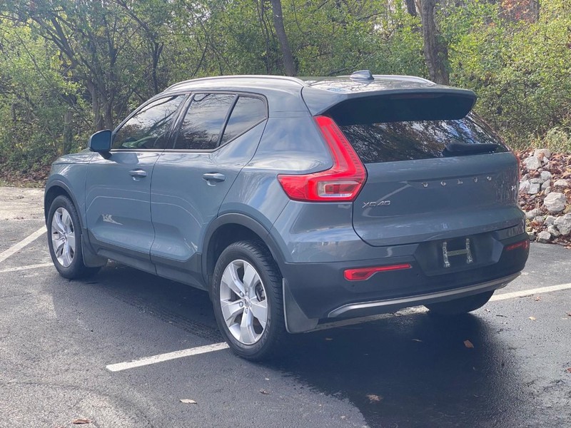 Volvo XC40 Vehicle Image 04