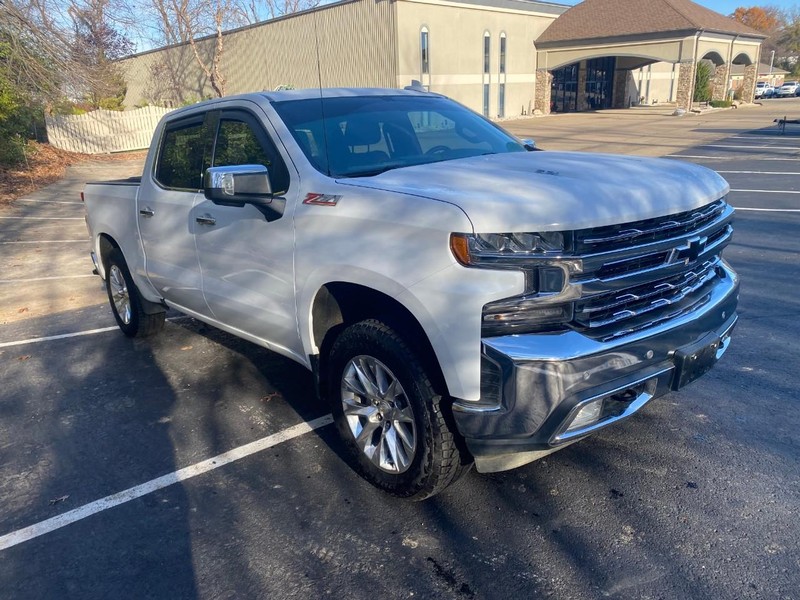 Chevrolet Silverado 1500 LTD Vehicle Image 13