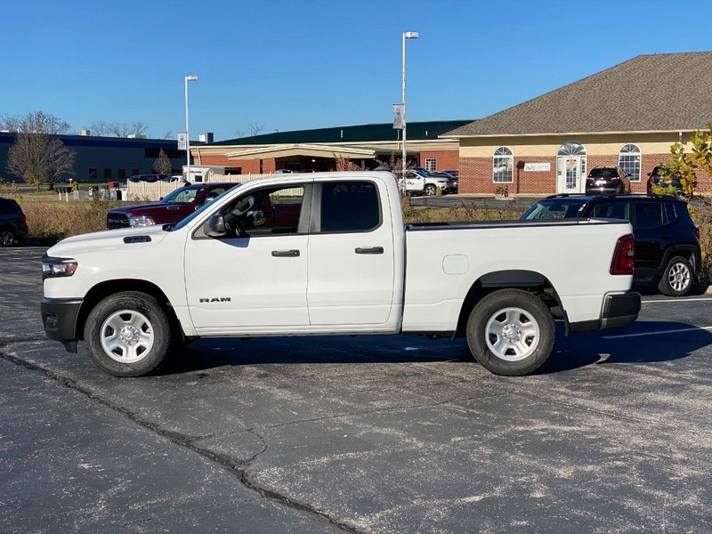 Ram 1500 Vehicle Image 03