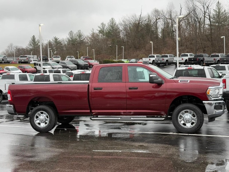 Ram 3500 Vehicle Image 03