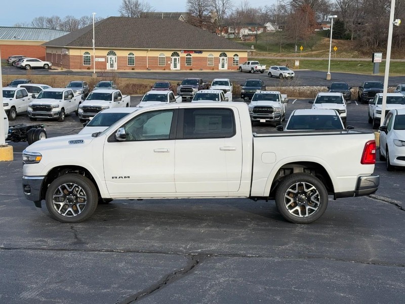 Ram 1500 Vehicle Image 03