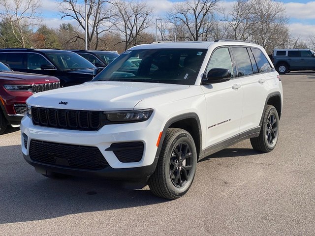 more details - jeep grand cherokee