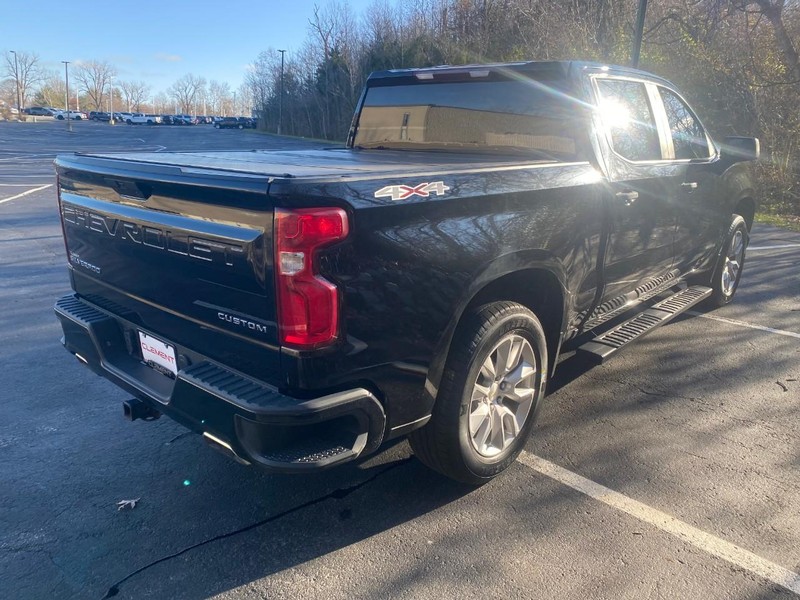 Chevrolet Silverado 1500 Vehicle Image 09