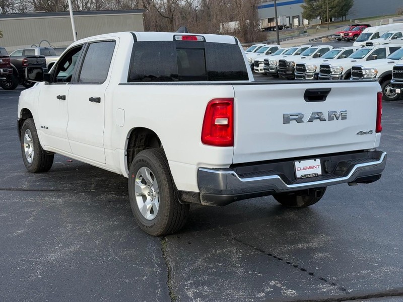 Ram 1500 Vehicle Image 04