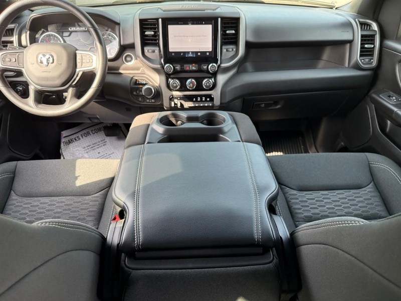 Ram 1500 Vehicle Image 09