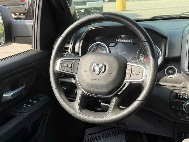 Ram 1500 Vehicle Image 11
