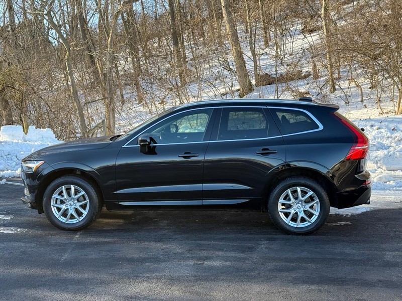 Volvo XC60 Vehicle Image 03