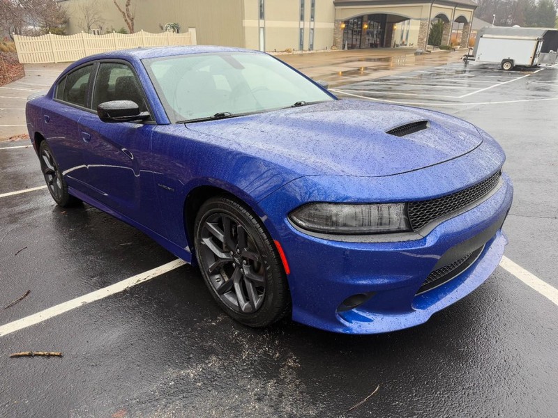 Dodge Charger Vehicle Image 11