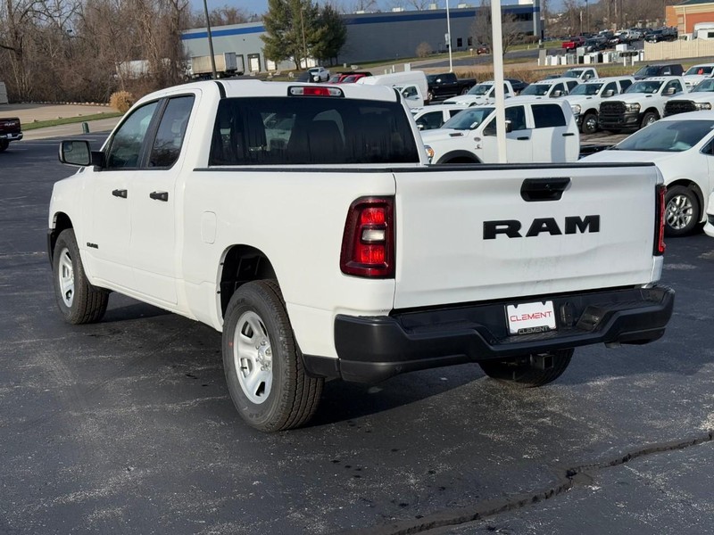 Ram 1500 Vehicle Image 04