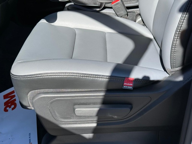 Ram 1500 Vehicle Image 09