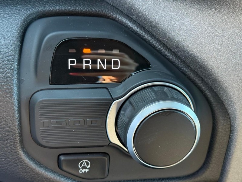Ram 1500 Vehicle Image 13