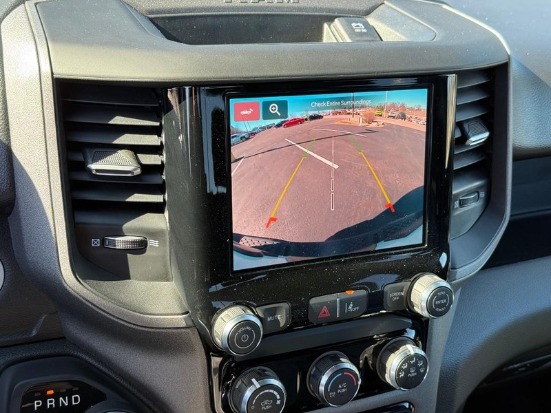 Ram 1500 Vehicle Image 14