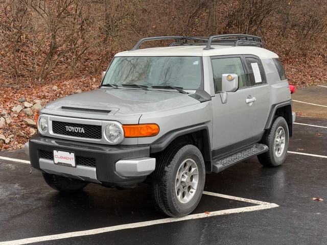 more details - toyota fj cruiser