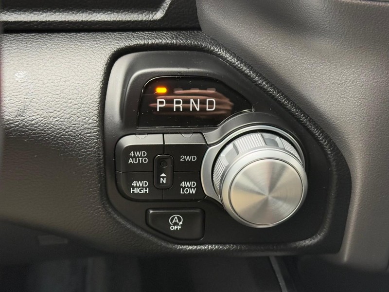 Ram 1500 Vehicle Image 28