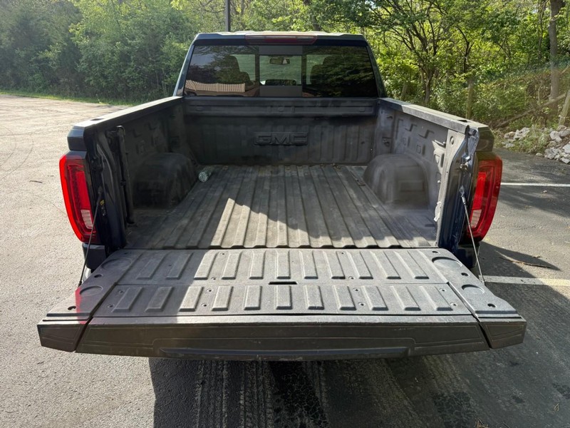 GMC Sierra 1500 Vehicle Image 09