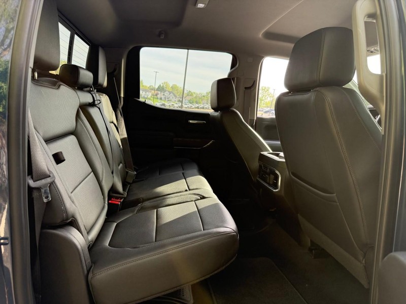 GMC Sierra 1500 Vehicle Image 15
