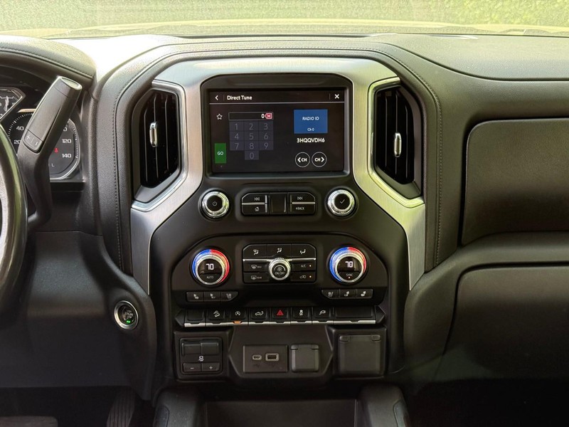 GMC Sierra 1500 Vehicle Image 18