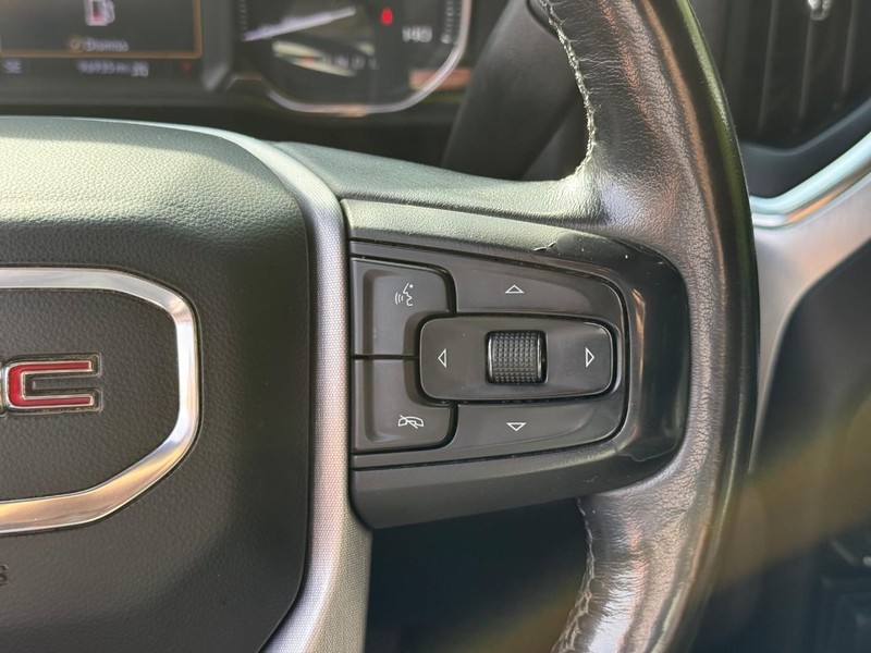 GMC Sierra 1500 Vehicle Image 25