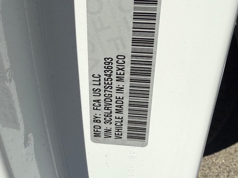 Ram ProMaster Cargo Van Vehicle Image 18