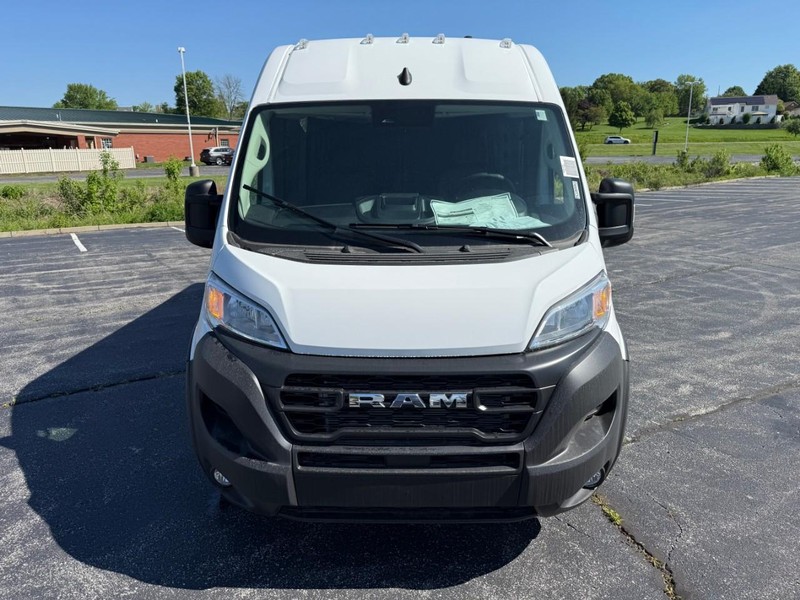 Ram ProMaster Cargo Van Vehicle Image 05