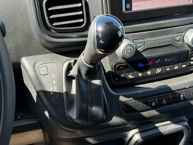 Ram ProMaster Cargo Van Vehicle Image 17