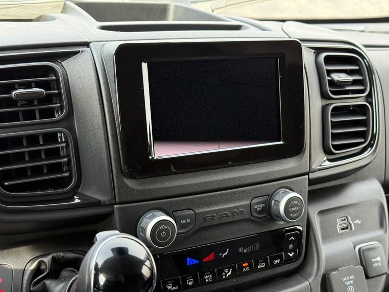 Ram ProMaster Cargo Van Vehicle Image 13