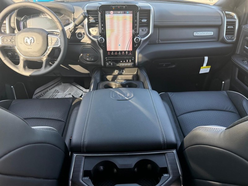 Ram 2500 Vehicle Image 09