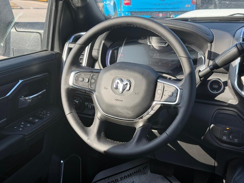 Ram 2500 Vehicle Image 11