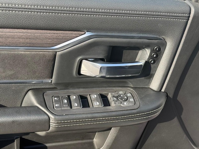 Ram 2500 Vehicle Image 14