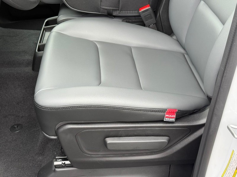 Ram 1500 Vehicle Image 09