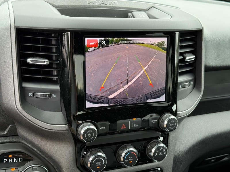 Ram 1500 Vehicle Image 15