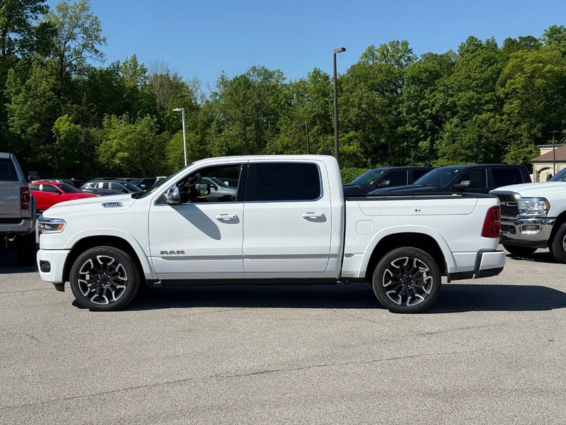 Ram 1500 Vehicle Image 03