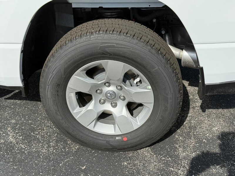 Ram 1500 Vehicle Image 05