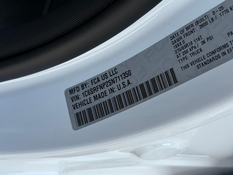 Ram 1500 Vehicle Image 19