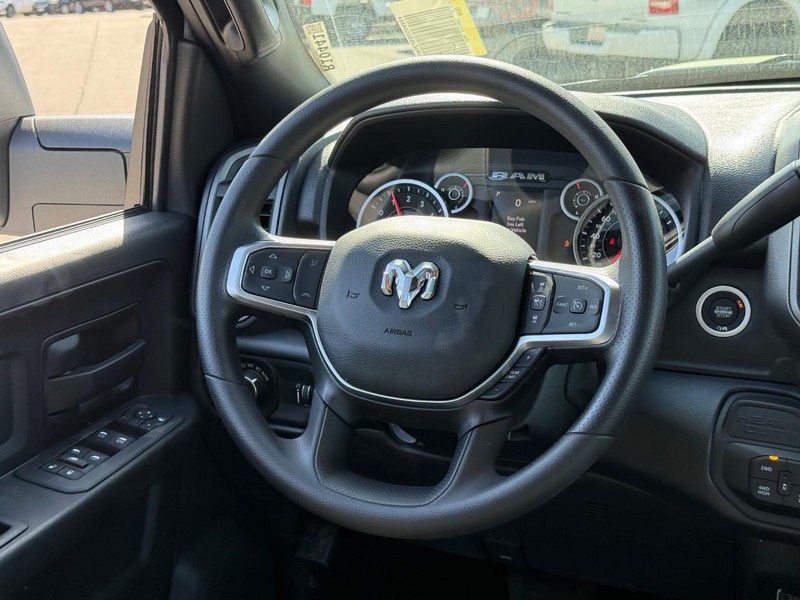 Ram 2500 Vehicle Image 11