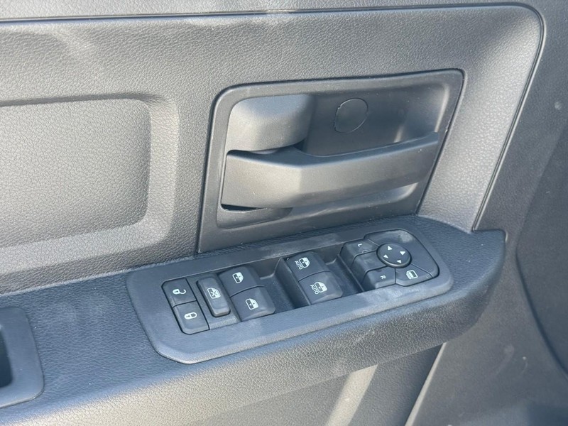 Ram 2500 Vehicle Image 14
