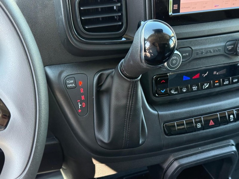 Ram ProMaster Cargo Van Vehicle Image 17