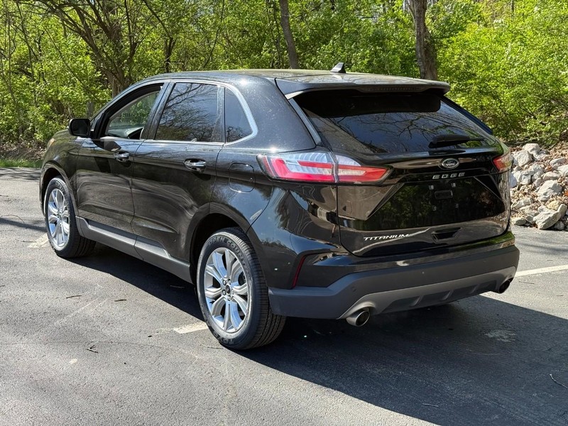 Ford Edge Vehicle Image 04