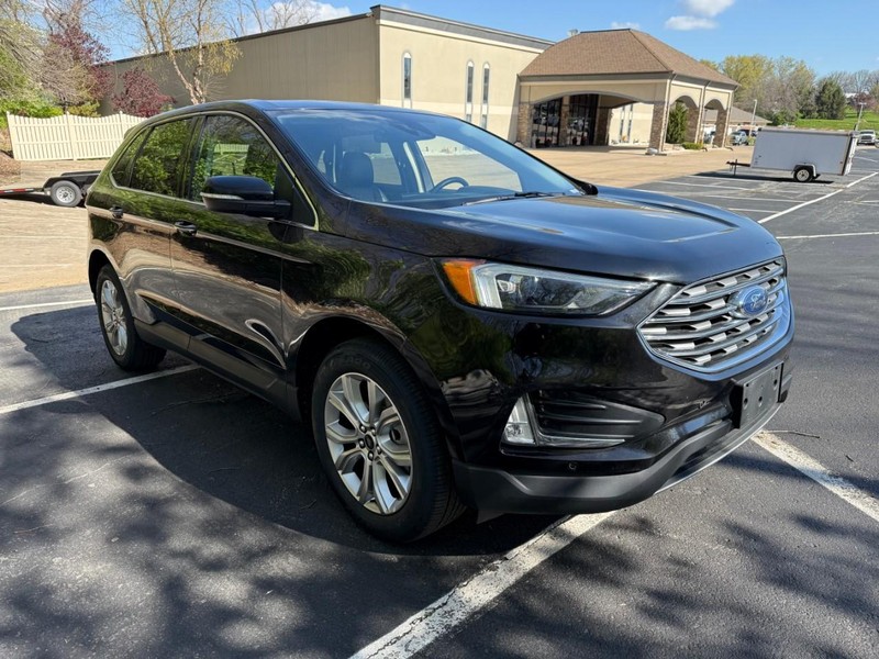 Ford Edge Vehicle Image 12